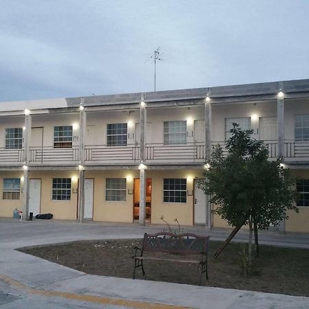Hotel Estrella Matamoros  Esterno foto
